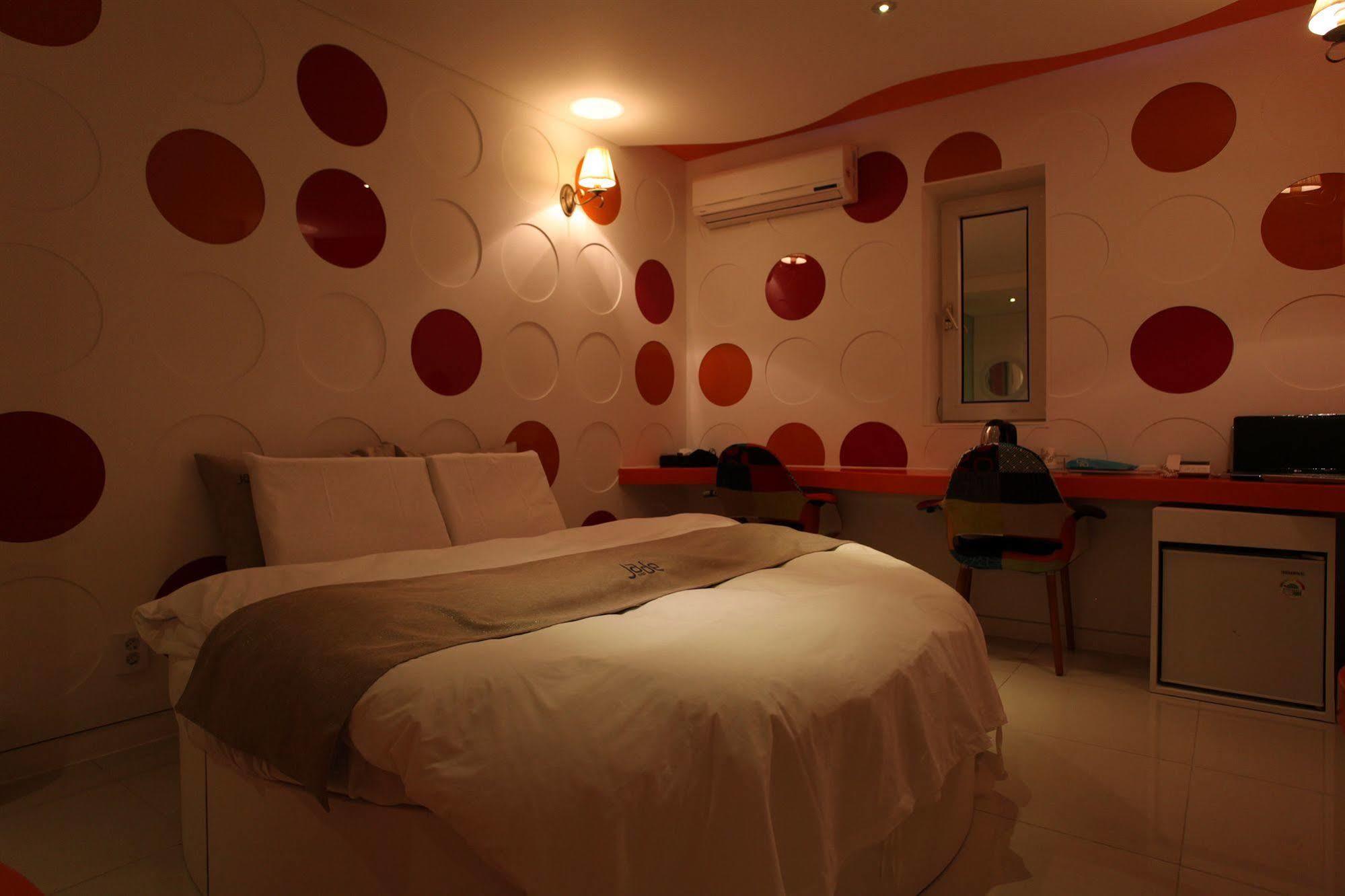 Hotel Jade Seoel Buitenkant foto